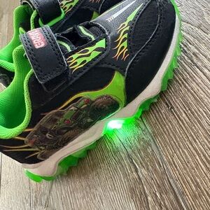 Kids Grave digger Black and Green Light-Up Shoes MONSTER JAM